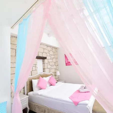 Zubeyde Hanim Alacati 酒店 2*