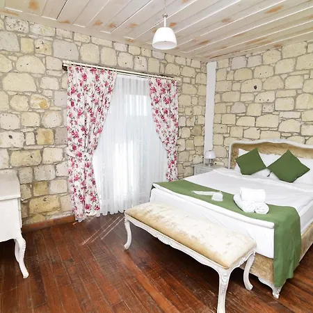 Zubeyde Hanim Alacati Çeşme