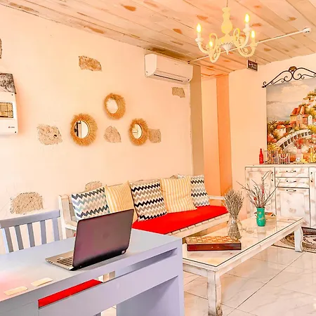 Zubeyde Hanim Alacati Hotel