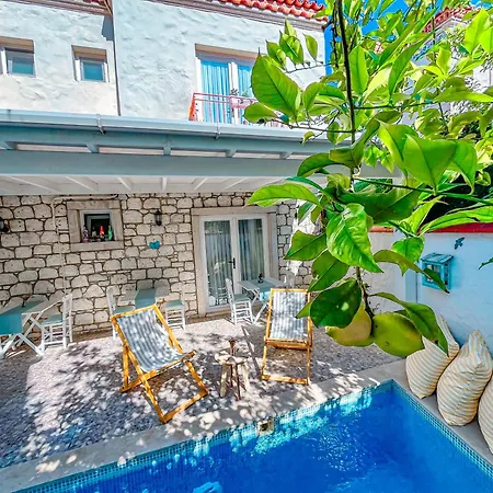 Hotel Zubeyde Hanim Alacati Çeşme