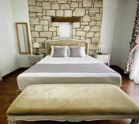 Zubeyde Hanim Alacati Hotel 2*