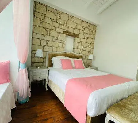 Hotel Zubeyde Hanim Alacati Çeşme