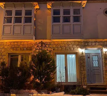 Zubeyde Hanim Alacati