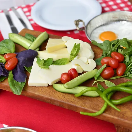 Zubeyde Hanim Alacati 2* Cesme