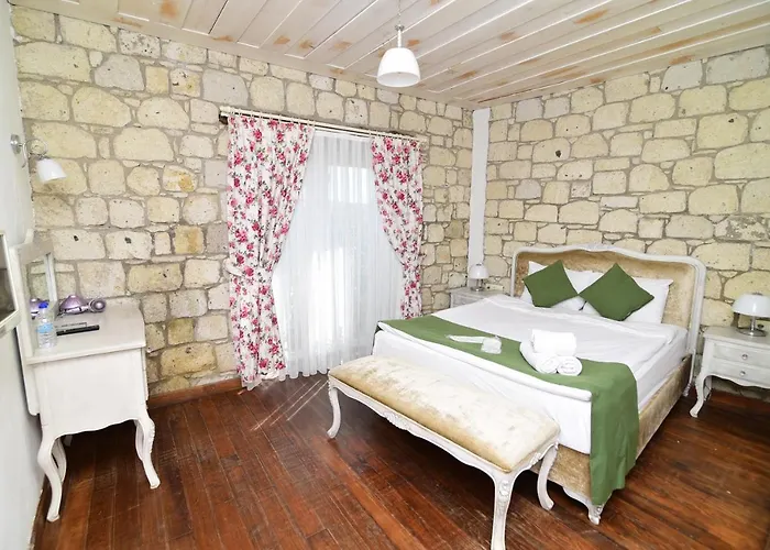 Zubeyde Hanim Alacati Çeşme